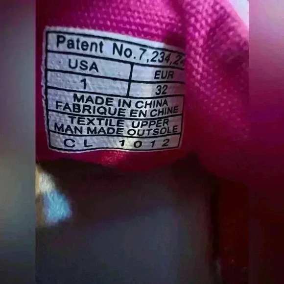 Sanuk size 1 - Picture 5 of 5